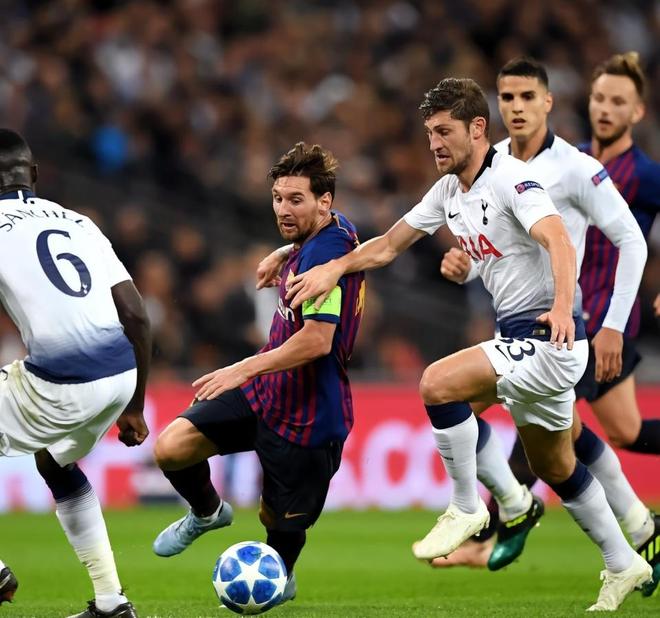 开云-梅西新星比赛局势复杂表现突出，阿森纳前途光明！观众掌声雷动-开云